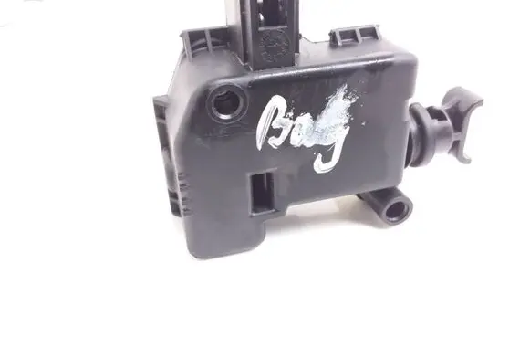 Skoda Octavia Mk2 (1Z) Central locking motor 