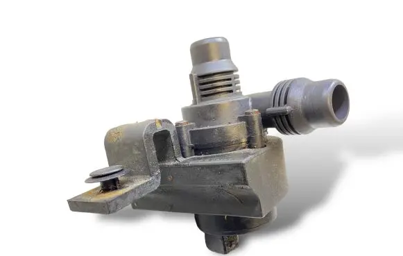 BMW 5 E60 E61 Electric auxiliary coolant/water pump 6922646