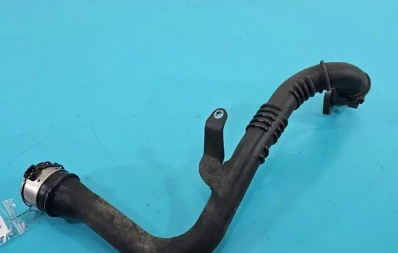 Intercooler hose/pipe