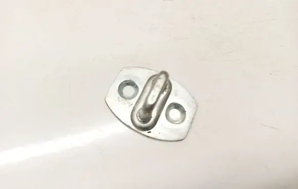 Toyota Corolla Verso AR10 Front door lock loop/hook striker 