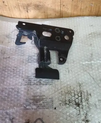 Audi A6 S6 C6 4F Engine bonnet/hood lock/catch 4F0823480A