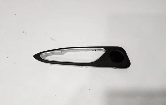 Alfa Romeo Giulia Rear door handle trim 
