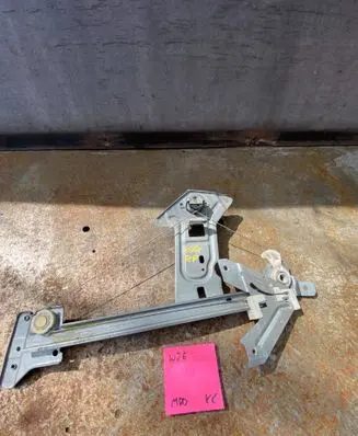 Citroen Xsara Front door window regulator with motor 