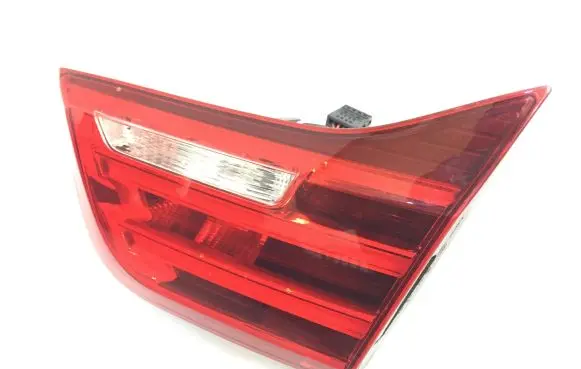 BMW 4 F32 F33 Tailgate rear/tail lights 8059656