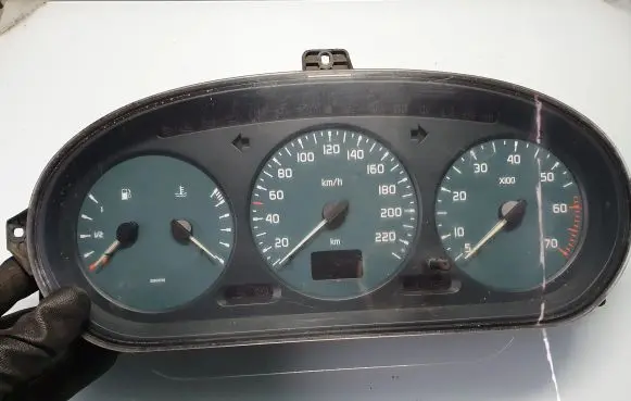 Renault Scenic I Speedometer (instrument cluster) 215781612A