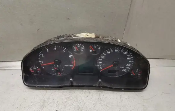 Audi A6 S6 C5 4B Speedometer (instrument cluster) 4B0919880H
