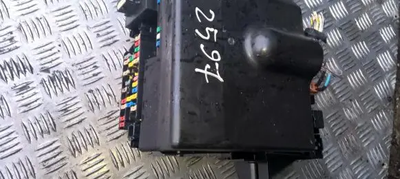 Peugeot 206 Fuse box set 9636525680