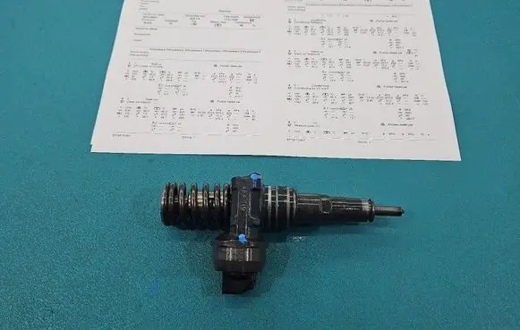 Seat Ibiza III (6L) Fuel injector 0414720037 IMPRK1484519