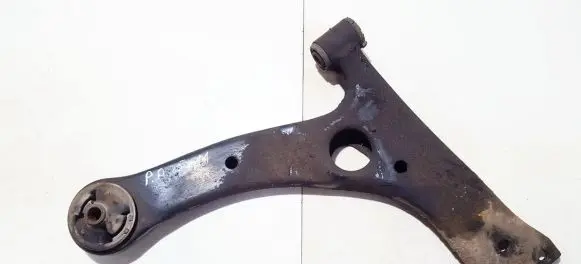 Toyota Corolla Verso AR10 Front lower control arm/wishbone