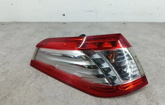 Peugeot 508 Rear/tail lights 9686779580