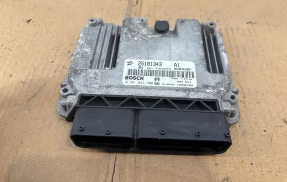 Opel Antara Engine control unit/module 25181343 5102460219 0281016588