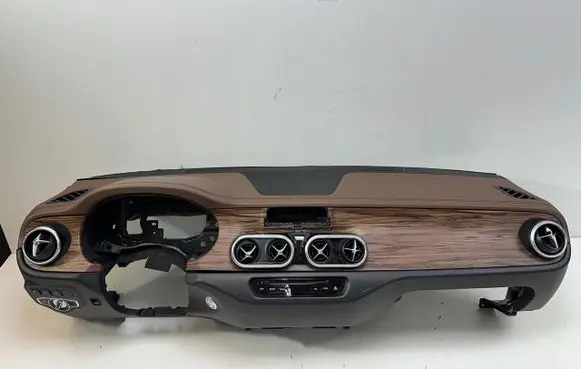 Mercedes-Benz X-class W470 Dashboard 470xkla