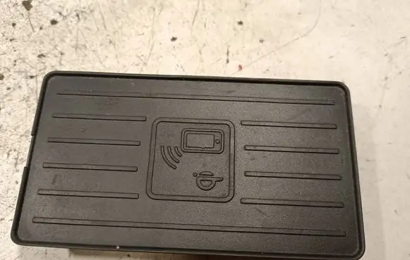 Audi SQ7 Wireless charging module 4M0035502A 183T1111 4774A18300