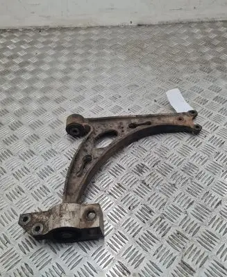 Volkswagen Touran I Front lower control arm/wishbone