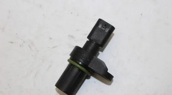 BMW 5 E60 E61 Camshaft position sensor 7803093