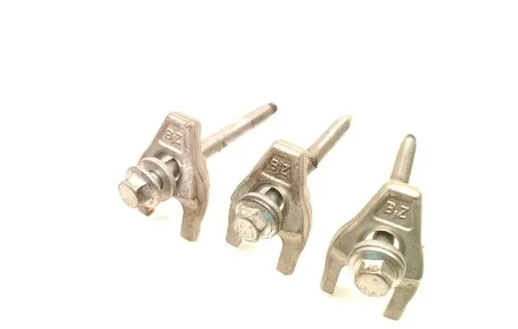 Nissan Navara D23 Fuel Injector clamp holder 