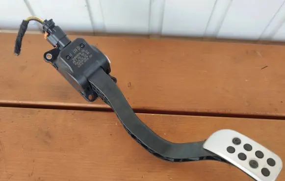 Citroen DS4 Accelerator throttle pedal 9671434180