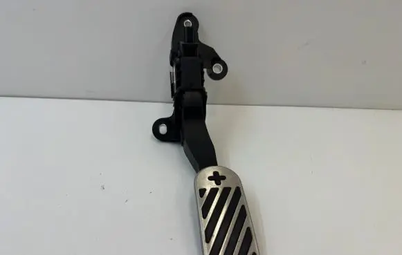 Hyundai Ioniq 5 Accelerator throttle pedal 32700XXXXX