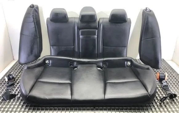 Infiniti Q50 Second row seats 