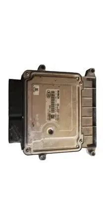 KIA Ceed Engine ECU kit and lock set 39110-2B600 39110-2B600 0261201852