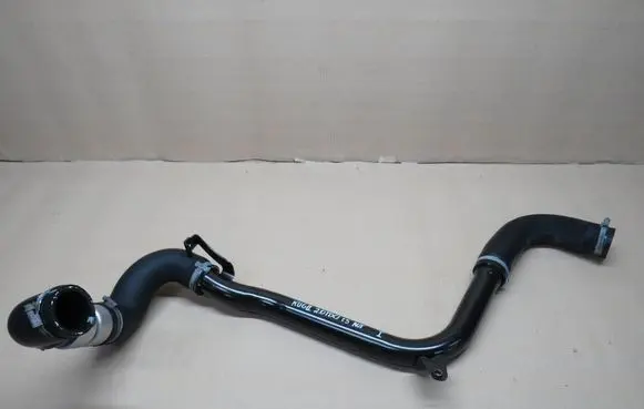 Ford Kuga II Air intake hose/pipe