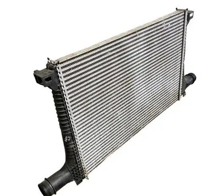 Audi Q8 Intercooler radiator 4M0145805M