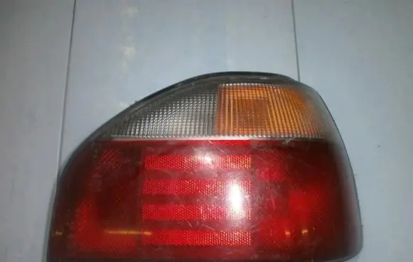 Nissan Sunny Rear/tail lights 4607