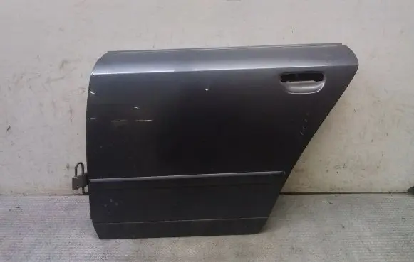 Audi A4 S4 B6 8E 8H Rear door