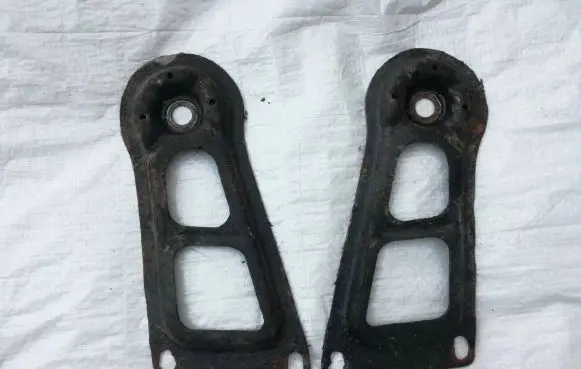 Mercedes-Benz W123 Rear upper control arm/wishbone 1153521325