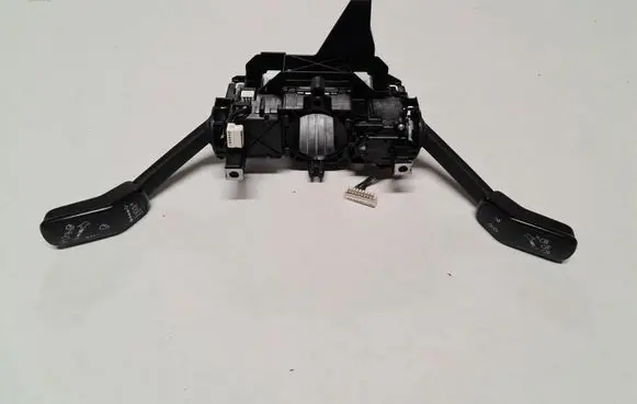 Volkswagen PASSAT B8 Indicator stalk 3Q0953521P 5Q0953502M