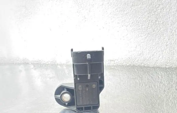 Opel Insignia A Air pressure sensor 0281006077