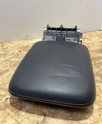Audi Q8 Armrest 4M8864207K