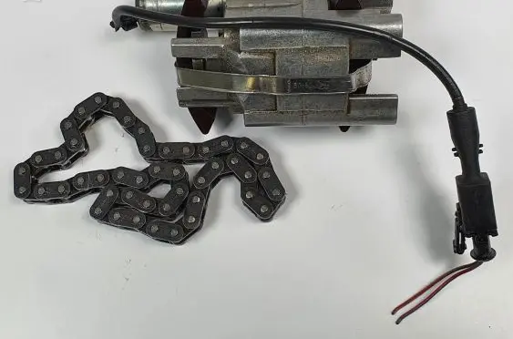 Porsche Boxster 986 Timing belt/chain tensioner 996105051