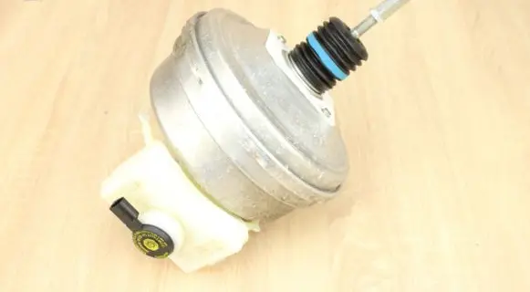 Audi A6 S6 C7 4G Brake booster 4G1612103H