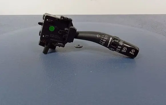 KIA Carens II Wiper turn signal indicator stalk/switch 202004726