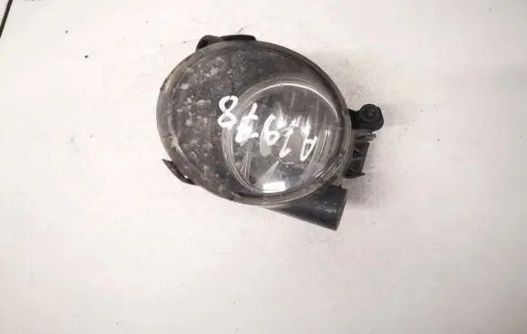 Volvo V70 Front fog light 31213102