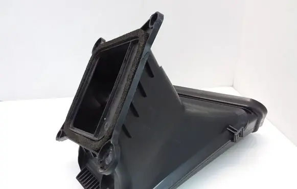 Tesla Model 3 Air intake duct part 110720400D 125684