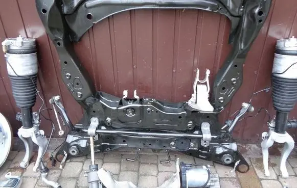 Volvo XC60 Front subframe 32268633VOLVOVO
