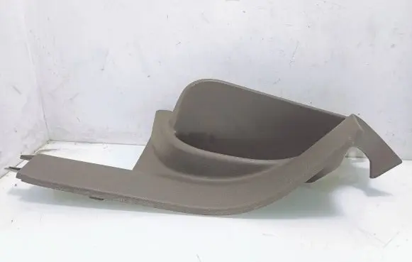 Volkswagen Tiguan Rear seat side bottom trim 5N0868269 M6456