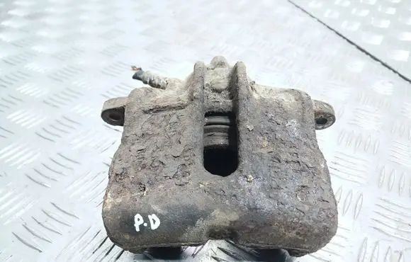 Renault Megane I Front brake caliper