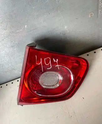 Volkswagen Tiguan Tailgate rear/tail lights 5N0945094B