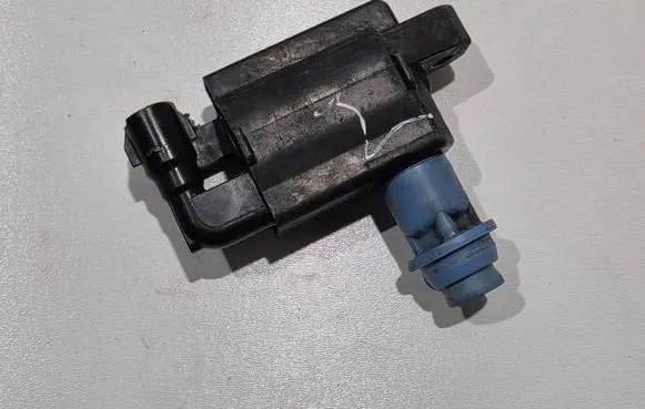 Lexus GS 300 400 430 High voltage ignition coil 9091902216