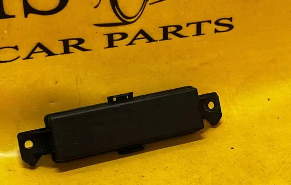 Land Rover Evoque II Other exterior part FK727L195BA