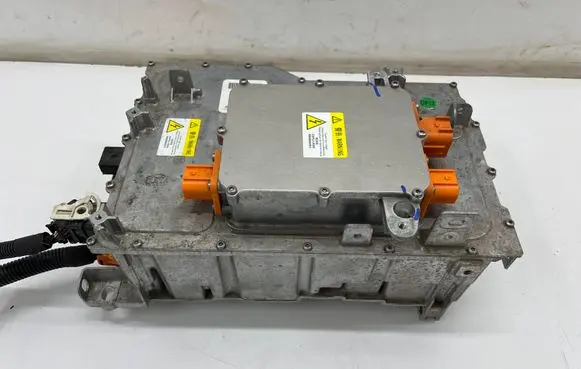 Opel Vivaro Voltage converter inverter 9849225380 984922538000