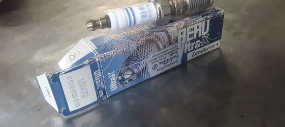 Volvo V50 Spark plug UXF79