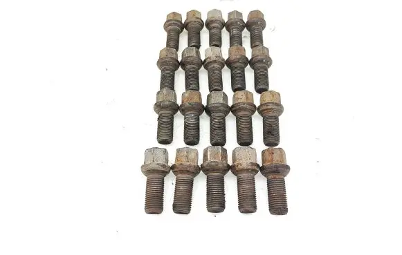 Volkswagen Caddy Nuts/bolts 