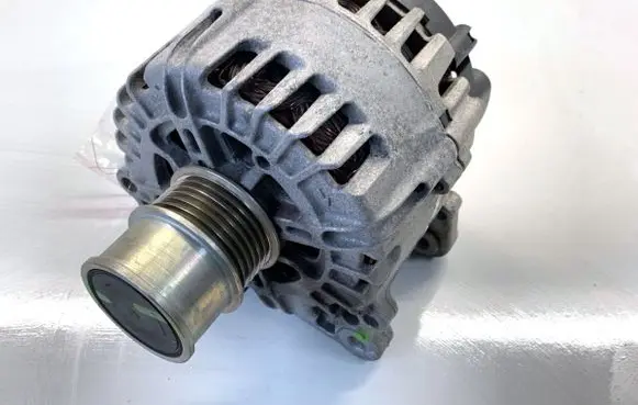 Skoda Kamiq Generator/alternator 05E903026Q