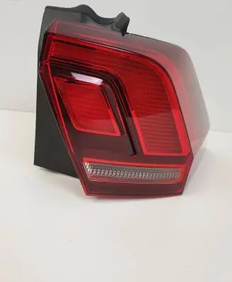 Volkswagen Tiguan Rear/tail lights 5NA945096D 00479804 2SD01251902