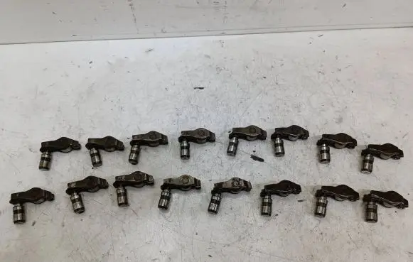 Peugeot 3008 I Valve rocker arm 