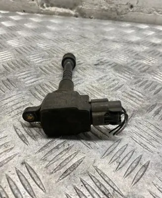 High voltage ignition coil